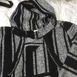 black and white hooded sweatshirt.